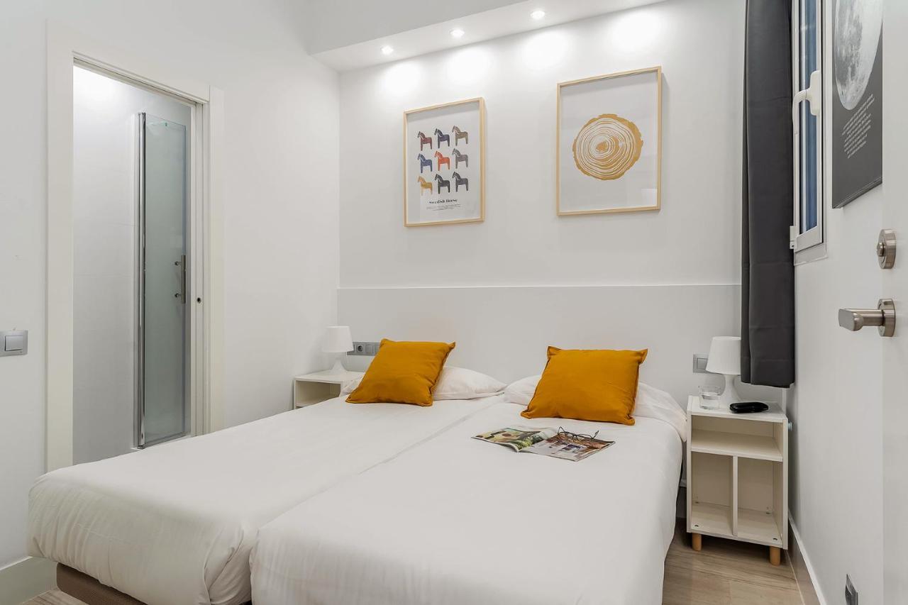 ברצלונה Ab Poble Sec Apartment מראה חיצוני תמונה